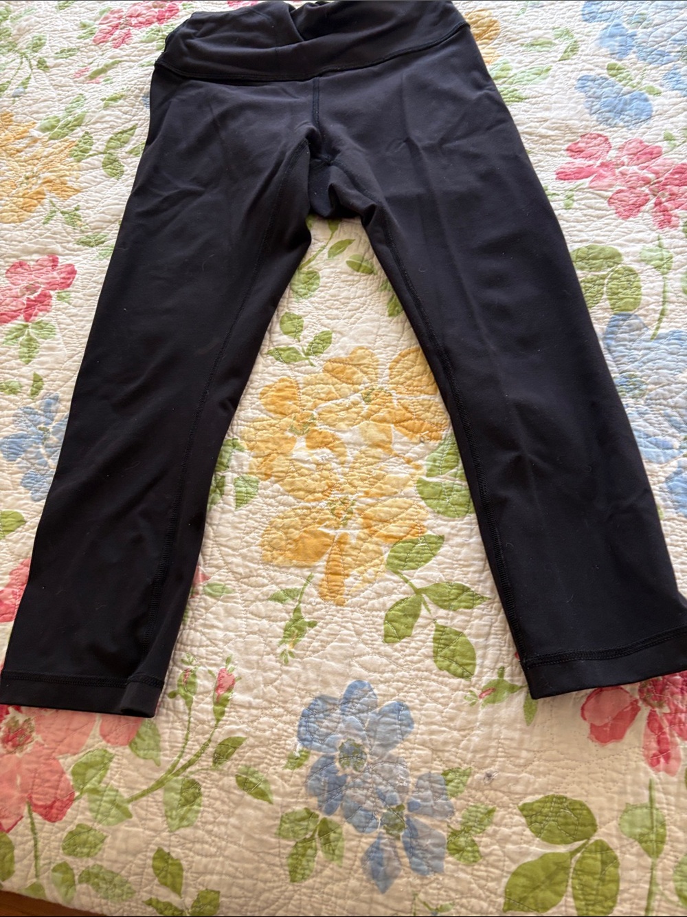lululemon athletica Black Cropped Leggings